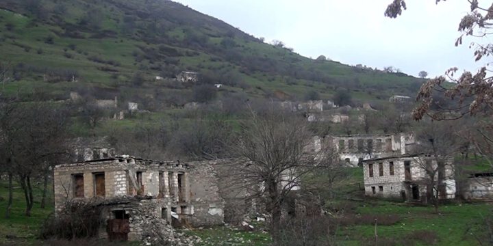 Müdafiə Nazirliyi Füzuli rayonunun Görazıllı kəndinin videogörüntülərini yayıb