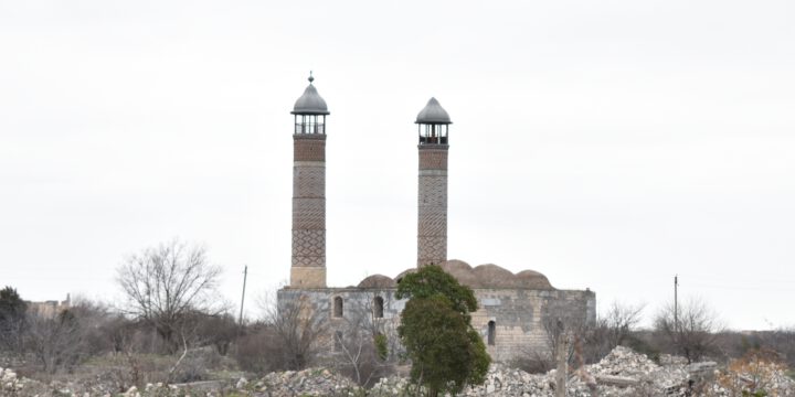 Məcburi köçkünlər arasında Qarabağa qayıdışla bağlı keçirilən onlayn sorğu başa çatıb