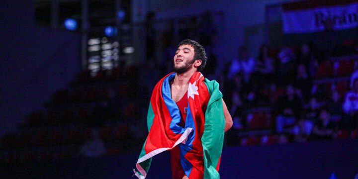 AVROPA ÇEMPİONATINDA GÜLƏŞÇİMİZ TURAN BAYRAMOV GÜMÜŞ MEDAL QAZANIB