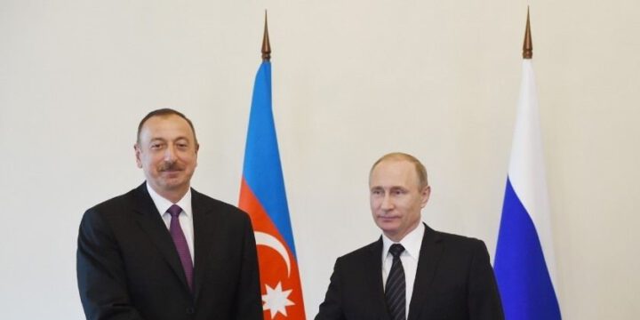 Vladimir Putin Prezident İlham Əliyevi təbrik edib