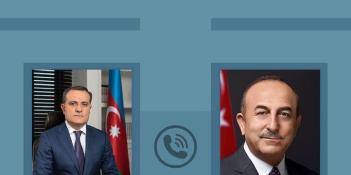 Ceyhun Bayramov ilə Mövlud Çavuşoğlu arasında telefon danışığı olub