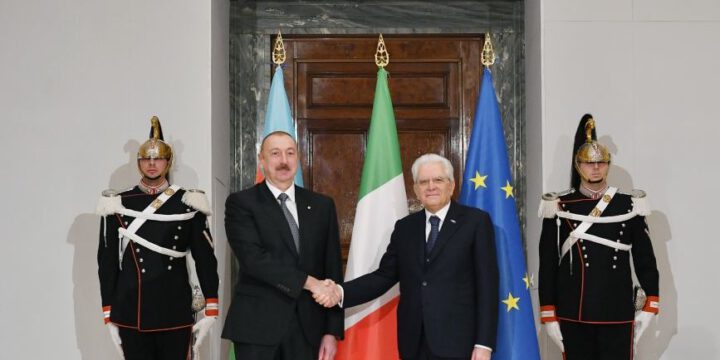 Sercio Mattarella Prezident İlham Əliyevi təbrik edib