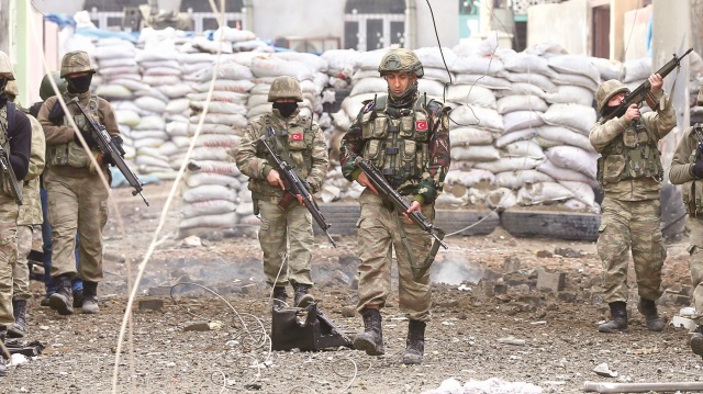 Türkiyə ordusu Suriyanın şimalında 13 terrorçunu zərərsizləşdirdi