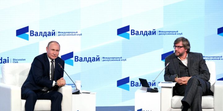 Vladimir Putin: Bütün regionda uzunmüddətli nizamlama üçün şərait yaradılmalıdır