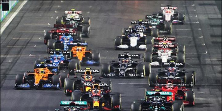 Luis Hamilton Formula 1 Səudiyyə Ərəbistanı Qran-Prisinin qalibi olub