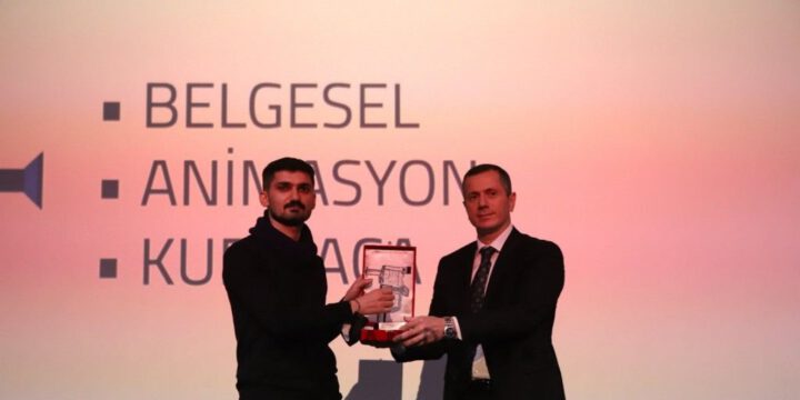 İki filmimiz beynəlxalq festivalda mükafat qazandı