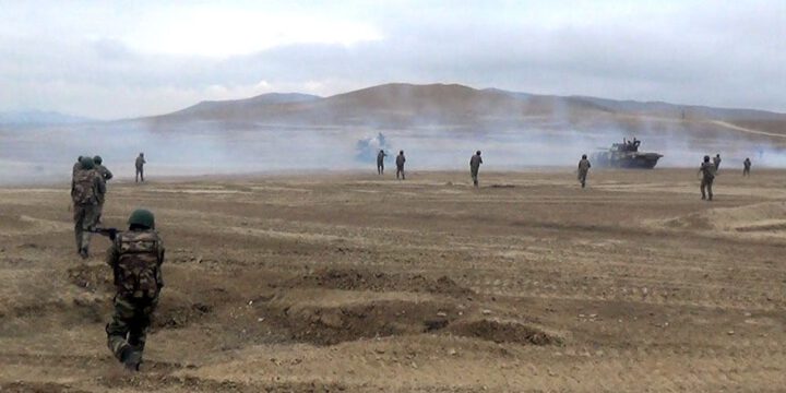 Ehtiyatda olan hərbçilərlə keçirilən təlim toplanışı başa çatıb