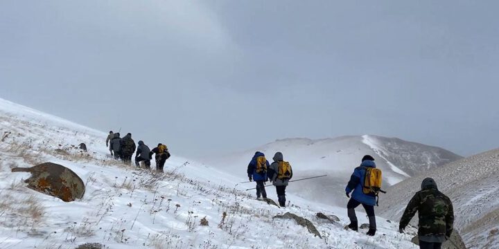 Kəlbəcər istiqamətində yolu azan hərbi qulluqçumuzun axtarışı davam edir