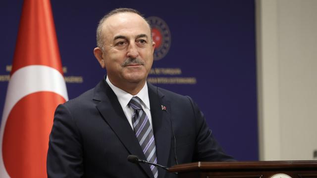 Mövlud Çavuşoğlu Milli Dirçəliş Günü münasibətilə Azərbaycanı təbrik edib