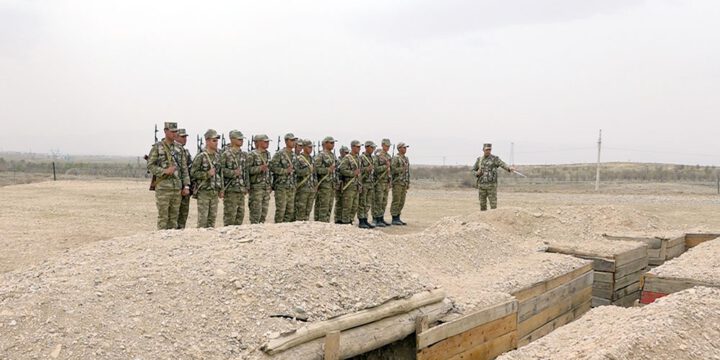 Əlahiddə Ümumqoşun Ordunun mühəndis bölmələrində praktiki məşğələlər keçirilir