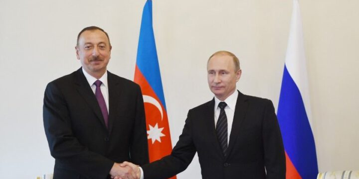 Vladimir Putin Prezident İlham Əliyevə zəng edib