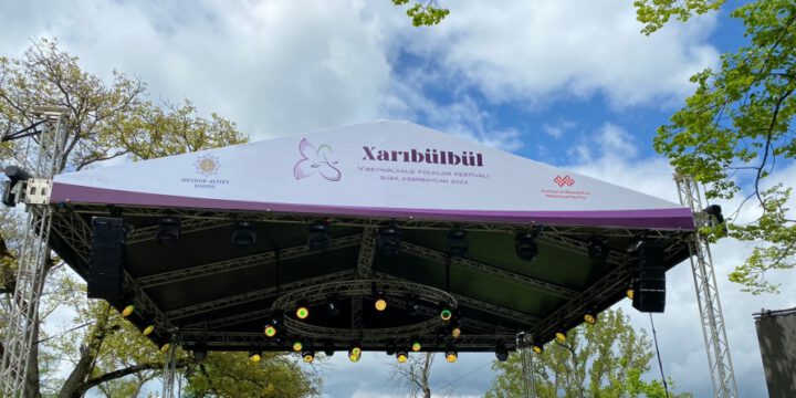 V “Xarıbülbül” Beynəlxalq Folklor Festivalı davam edir