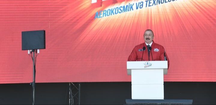 Prezident İlham Əliyev: Azərbaycan 30 ildir müstəqillik yolu ilə inamla gedir