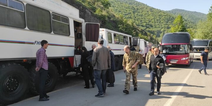 Diplomatik korpus nümayəndələrinin Kəlbəcərə səfəri başlayıb