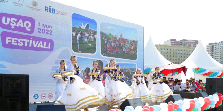 Heydər Əliyev Mərkəzinin parkında “Uşaq festivalı” keçirilib