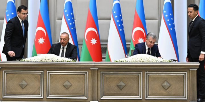 Azərbaycan-Özbəkistan sənədləri imzalanıb