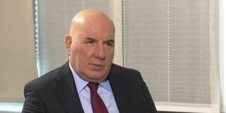 Elman Rüstəmov “Azərbaycan Respublikası Prezidentinin fəxri diplomu” ilə təltif edilib