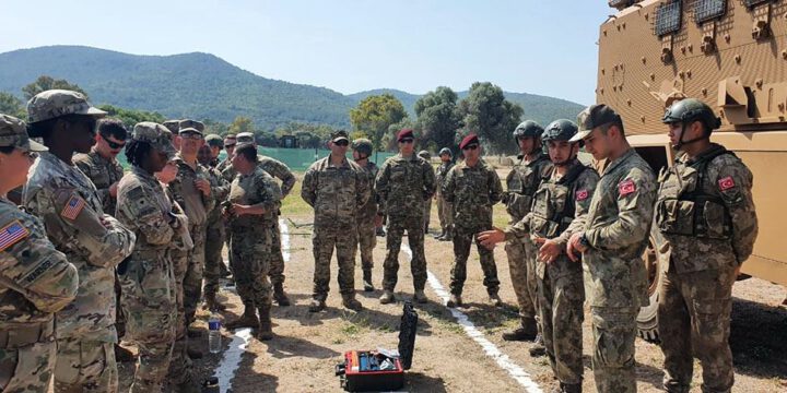 Azərbaycan hərbçiləri Türkiyədə “Efes-2022” təlimində növbəti tapşırıqları icra ediblər