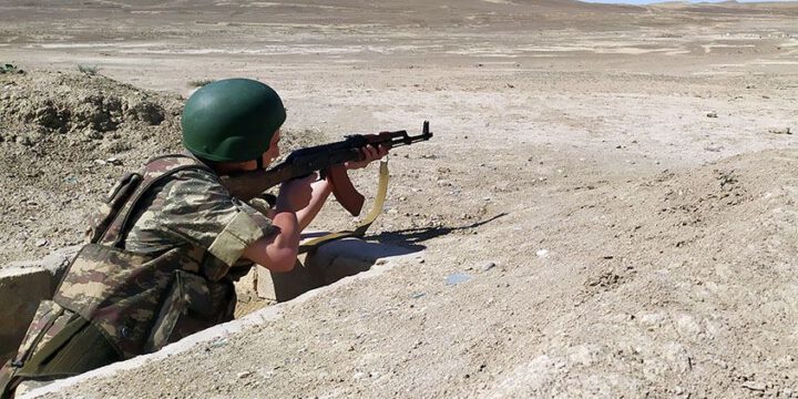 Müddətdən artıq həqiqi hərbi xidmət qulluqçularının hazırlıq kursu keçirilir