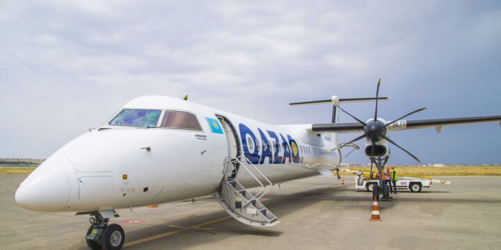 Heydər Əliyev Beynəlxalq Aeroportu “Qazaq Air” aviaşirkətinin ilk reysini qəbul edib