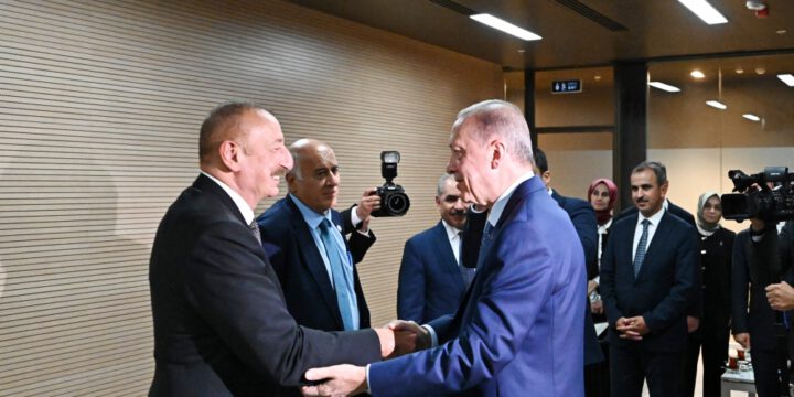 Prezident İlham Əliyev Konyada dövlət, hökumət və nümayəndə heyətləri başçılarının şərəfinə şam yeməyində iştirak edib