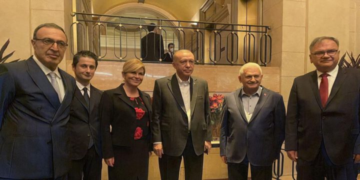 Binəli Yıldırım Nizami Gəncəvi Beynəlxalq Mərkəzinə üzv olub