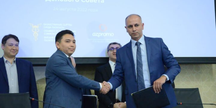 Azərbaycan və Qazaxıstan logistika sahəsində tərəfdaşlıq sazişi imzalayıb