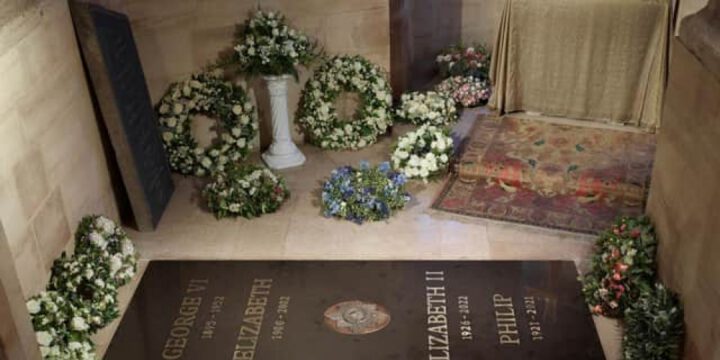 Kraliça II Elizabetin məzarı ictimaiyyətə açılıb