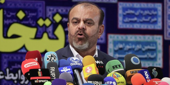 İranın yol və şəhərsalma naziri Bakıya gəlir