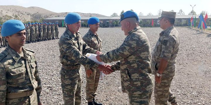 “Birinci zabit komando başlanğıc kursu”nun buraxılış mərasimi keçirilib