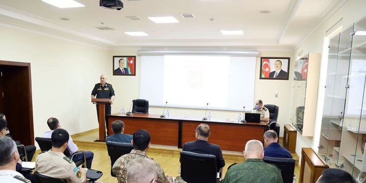 Müdafiə Nazirliyi brifinq keçirib