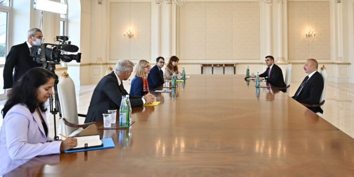 Prezident İlham Əliyev Dünya Bankının Avropa və Mərkəzi Asiya üzrə regional vitse-prezidentini qəbul edib