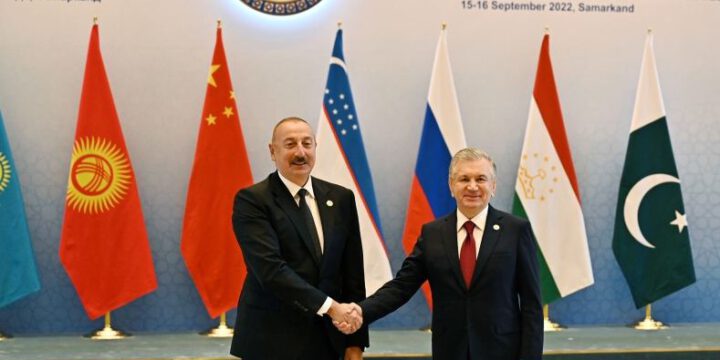 Prezident İlham Əliyev Səmərqənddə Şanxay Əməkdaşlıq Təşkilatına üzv ölkələrin Sammitində iştirak edir
