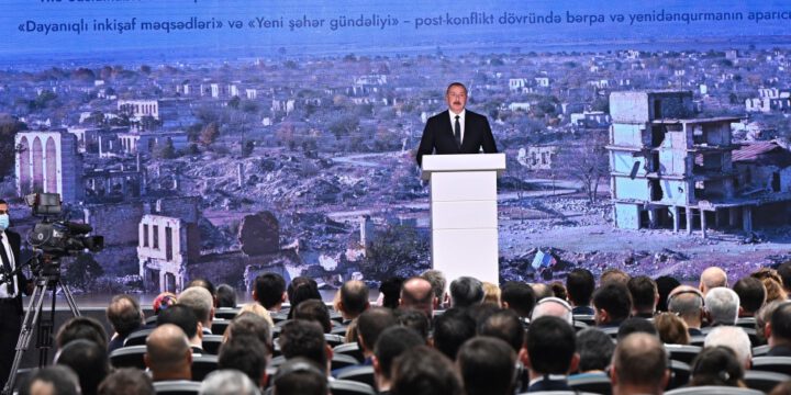 Prezident: İşğaldan azad edilmiş Qarabağ və Şərqi Zəngəzur ərazisində 33 tunel, 84 yeni körpü tikiləcək