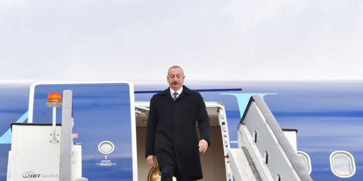 Prezident İlham Əliyev Rusiyaya işgüzar səfər edib