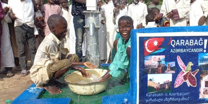 Kamerunda “Qarabağ Azərbaycandır!” adlı içməli su quyusu istifadəyə verilib