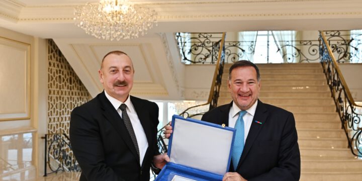 Prezident İlham Əliyev Avropa Olimpiya Komitələrinin prezidentini qəbul edib