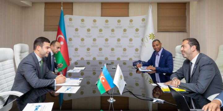 Gənclər arasında sahibkarlıq fəaliyyətinin təşviqi müzakirə olunub