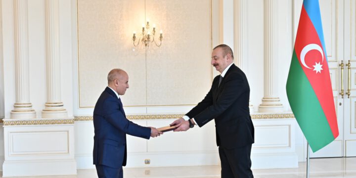 Prezident İlham Əliyev Liviyanın Azərbaycanda yeni təyin olunan səfirinin etimadnaməsini qəbul edib