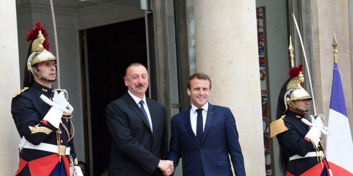 Fransa Respublikasının Prezidenti Emmanuel Makron Prezident İlham Əliyevə zəng edib