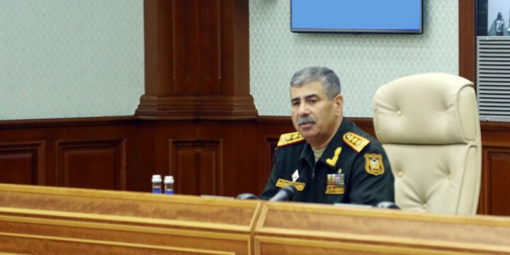 Müdafiə naziri: “Qardaş yumruğu” təliminin regionda dayanıqlı sülhün təmin olunmasında böyük rolu var