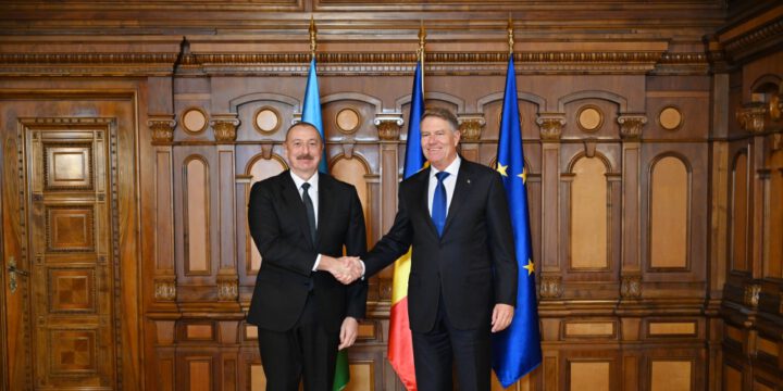 President Ilham Aliyev met with President of Romania Klaus Iohannis 