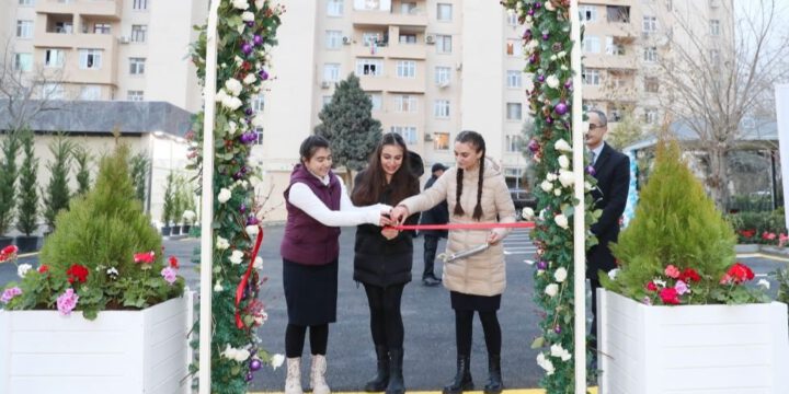 Heydər Əliyev Fondunun vitse-prezidenti Leyla Əliyeva “Bizim həyət” layihəsi çərçivəsində növbəti həyətin açılışında iştirak edib