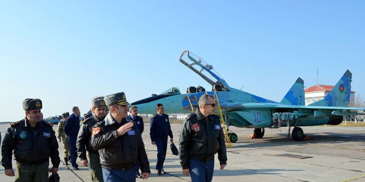 Türkiyə nümayəndə heyəti HHQ-nin hərbi hissələrini ziyarət edib