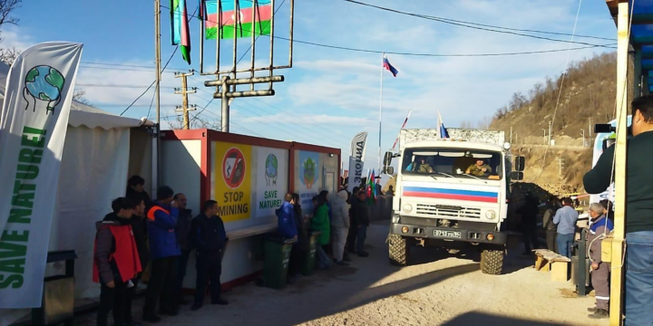 Sülhməramlılara aid daha 5 yük avtomobili Laçın yolundan keçib