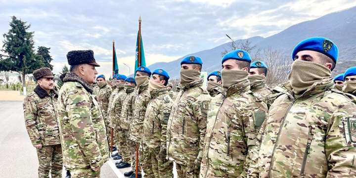 Baş Qərargah rəisi azad edilmiş ərazilərdəki hərbi hissələrdə olub 