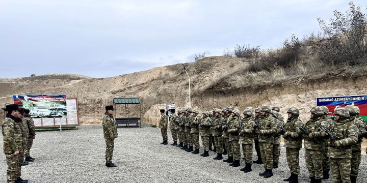 Bayram ərəfəsində Baş Qərargah rəisinin azad edilmiş ərazilərdə səfəri davam edir