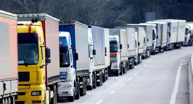 Beynəlxalq avtomobil daşımaları üçün operatorlara icazə verilməsi qaydası dəyişib