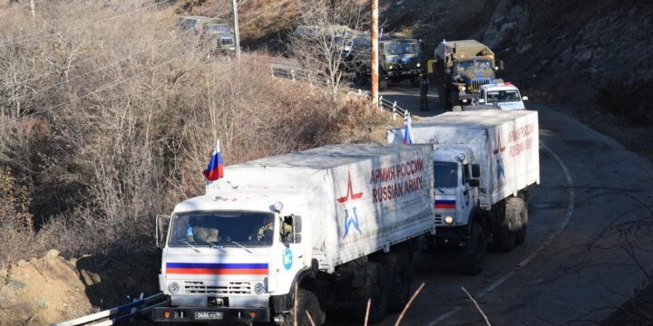 Şuşa-Xankəndi yolundan növbəti dəfə sülhməramlılara aid təminat avtomobilləri keçib