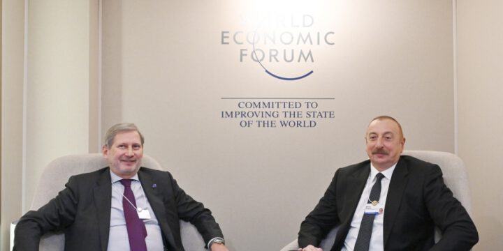 President Ilham Aliyev met with EU Commissioner for Budget and Administration in Davos